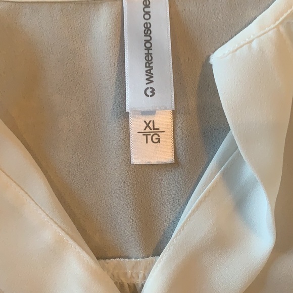 White Blouse - Picture 3 of 3